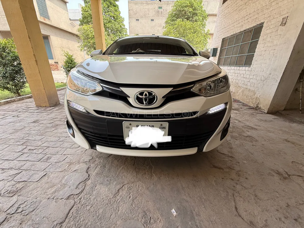 Toyota Yaris Sedan 2022 for Sale in Faisalabad Image-1