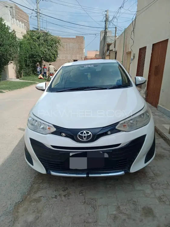 ٹویوٹا یارس سیڈان 2021 for Sale in بہاولپور Image-1