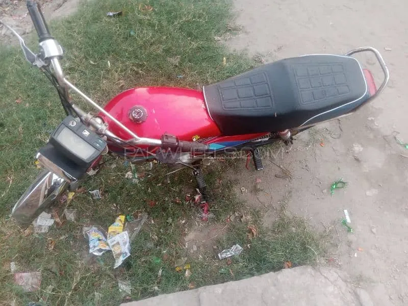 Yamaha 4 YD 100 2012 for Sale Image-1