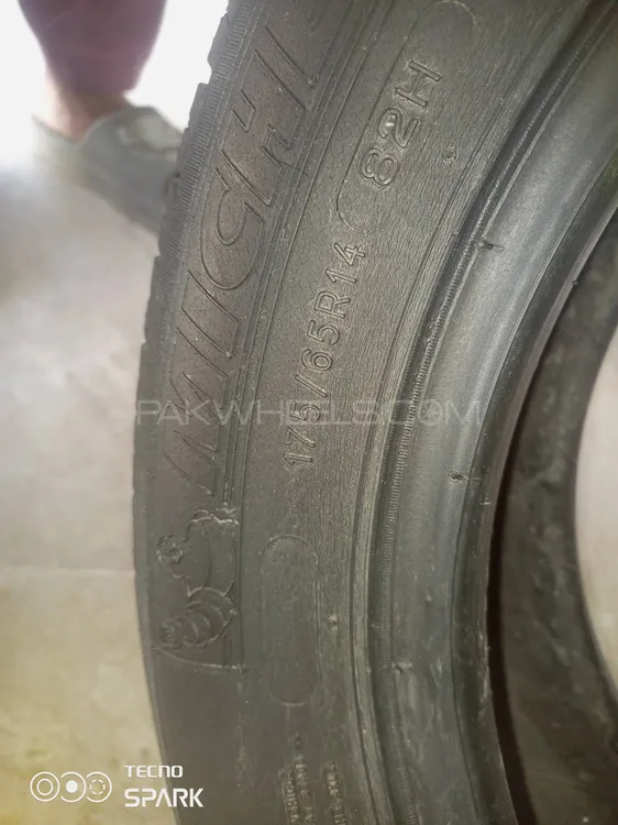 175.65.14 michlon tyre for sale Image-1