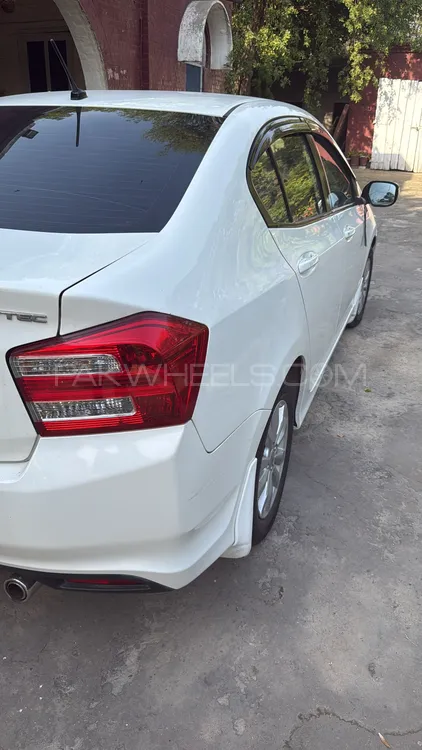 Honda City 2016 for Sale in Lahore Image-1