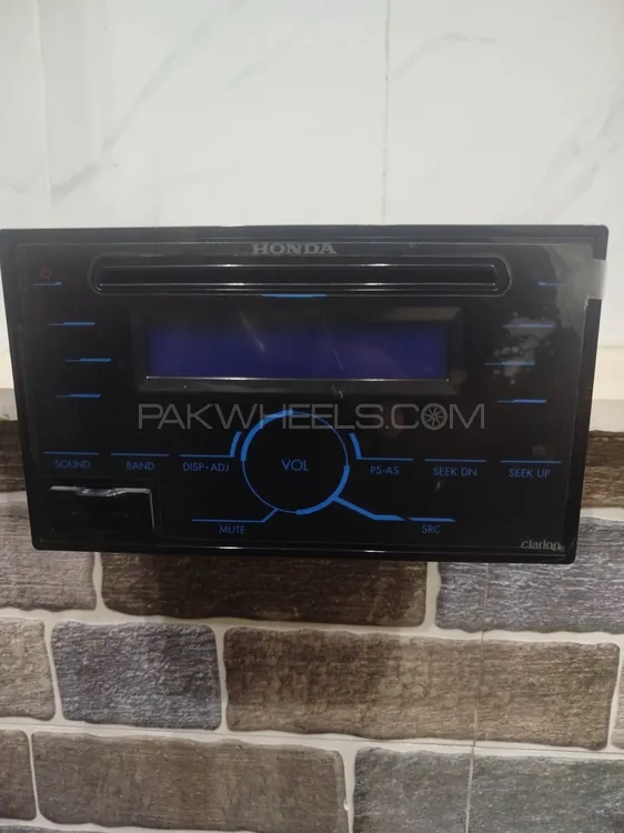 honda city genuine CD player Image-1