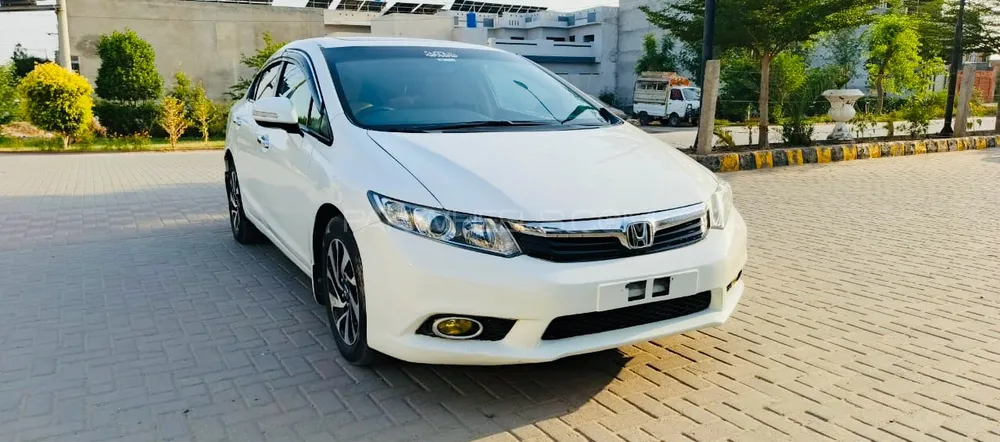 Honda Civic 2012 for Sale in Lahore Image-1