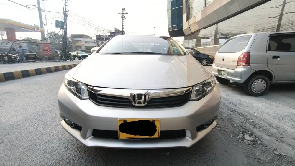 Honda Civic 2015 for Sale in Lahore Image-1