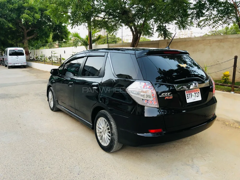 Honda Fit 2012 for Sale in Karachi Image-1