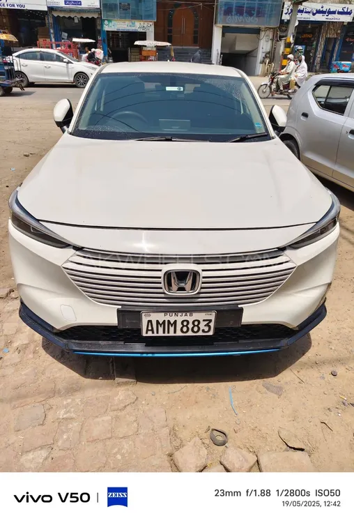 Honda HR-V 2022 for Sale in Alipur Chatta Image-1