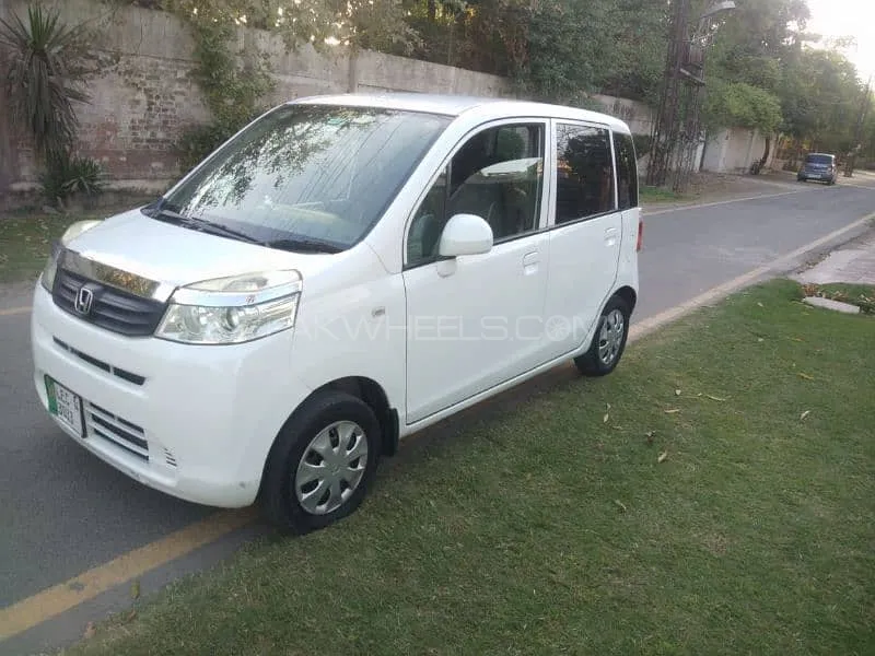 Honda Life 2011 for Sale in Lahore Image-1