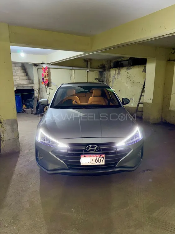 Hyundai Elantra 2021 for Sale in Karachi Image-1
