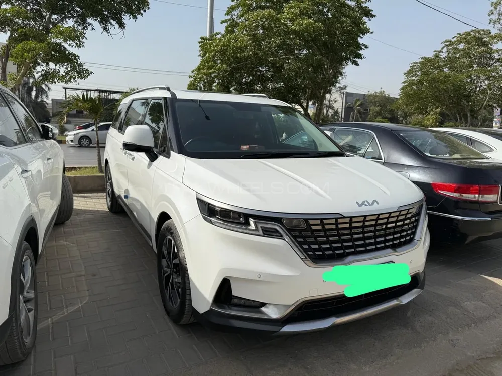 KIA Carnival 2022 for Sale in Karachi Image-1