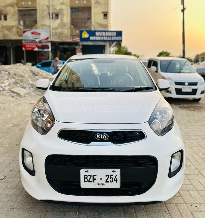 KIA Picanto 2023 for Sale in Karachi Image-1