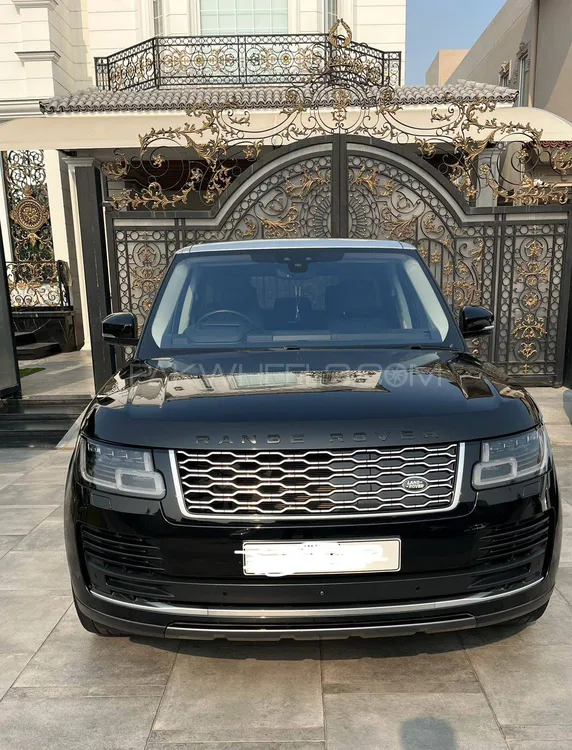 Range Rover Vogue 2017 for Sale in Lahore Image-1