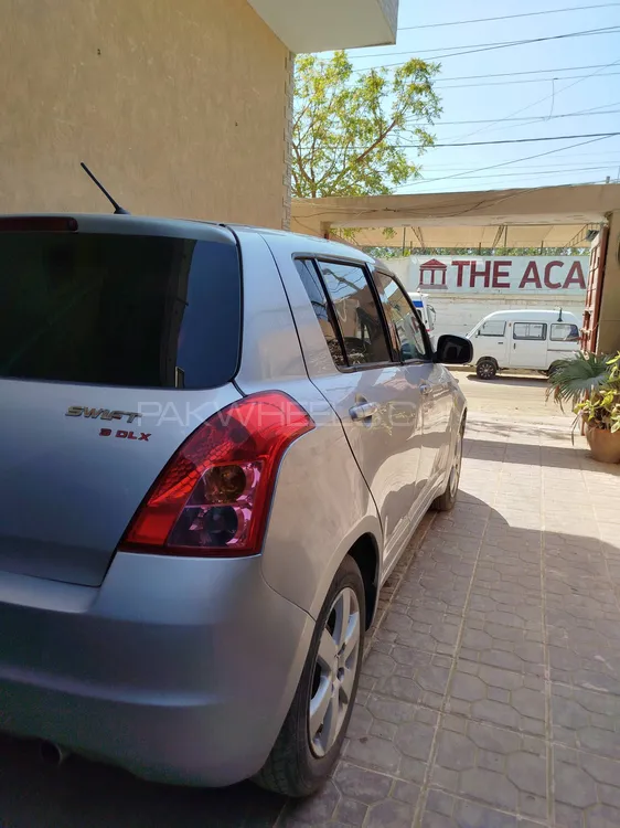 Suzuki Swift 2017 for Sale in Karachi Image-1