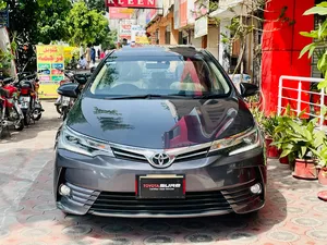 Toyota Corolla Altis Grande CVT-i 1.8 2018 for Sale