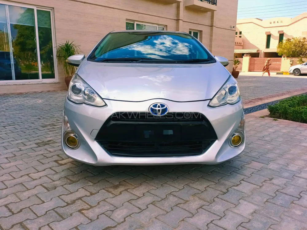 ٹویوٹا اکوا 2016 for Sale in اسلام آباد Image-1