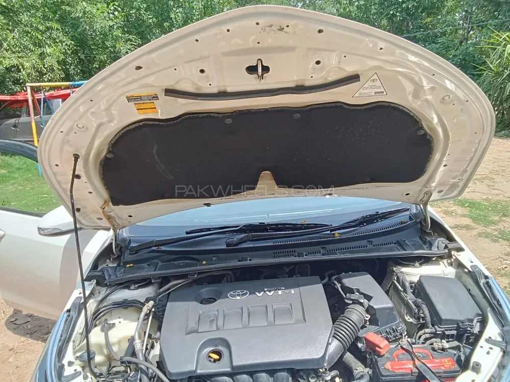 Toyota Corolla 2018 for Sale in Islamabad Image-1