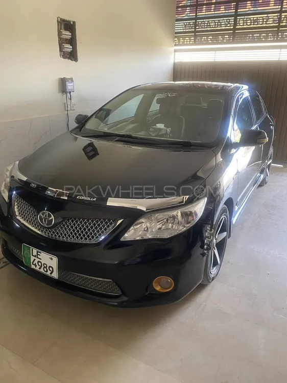 Toyota Corolla 2011 for Sale in Islamabad Image-1