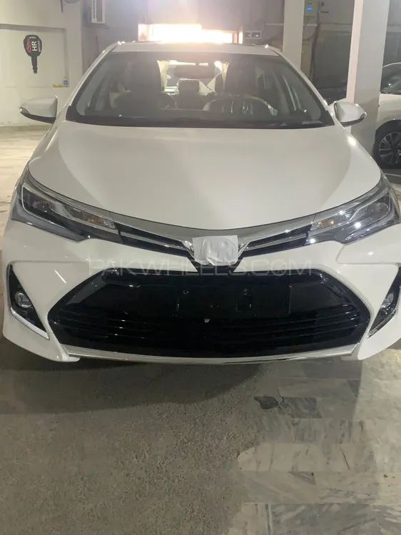 Toyota Corolla 2025 for Sale in Lahore Image-1