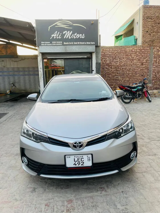 Toyota Corolla 2019 for Sale in Muzaffar Gargh Image-1