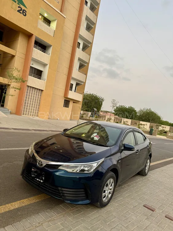 Toyota Corolla 2019 for Sale in Karachi Image-1