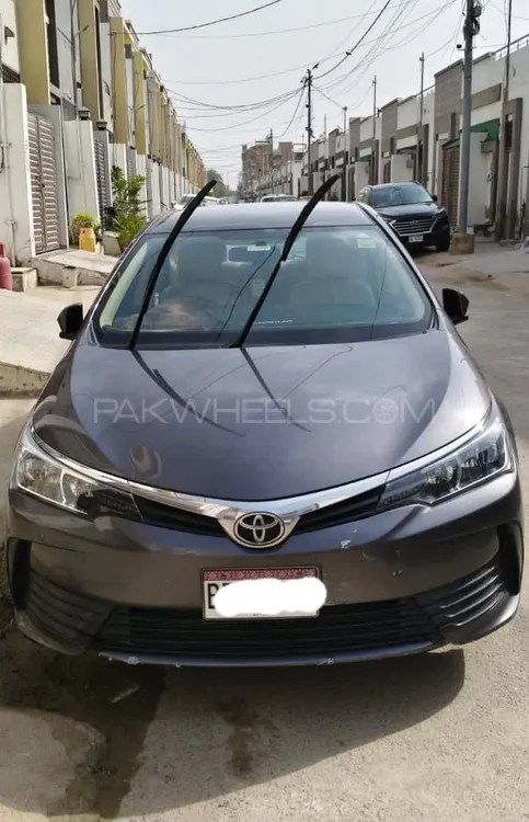 Toyota Corolla 2019 for Sale in Karachi Image-1