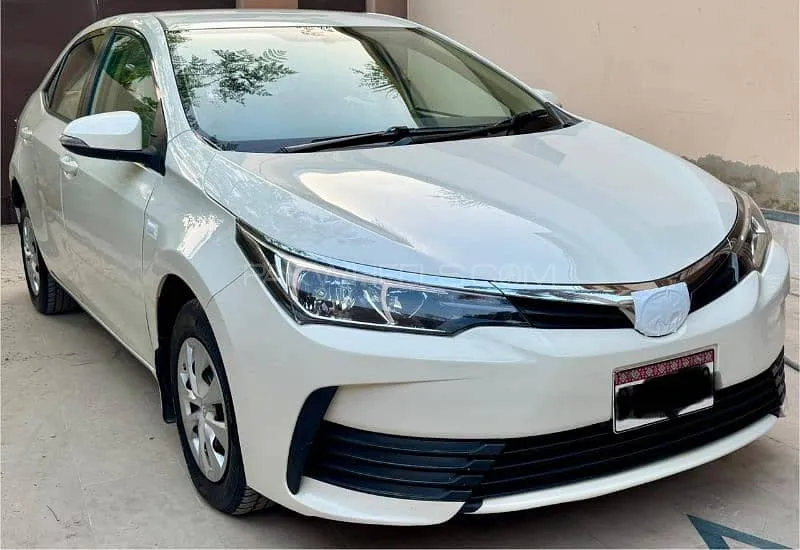 Toyota Corolla 2018 for Sale in Hyderabad Image-1