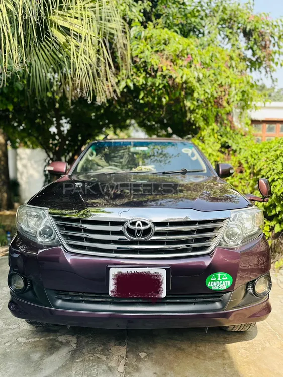 Toyota Fortuner 2013 for Sale in Lahore Image-1