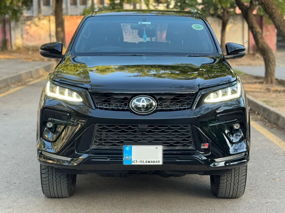 Toyota Fortuner 2023 for Sale in Islamabad Image-1