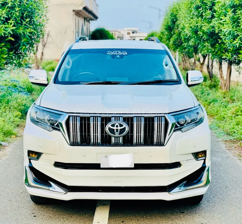 Toyota Prado 2011 for Sale in Mandi bahauddin Image-1