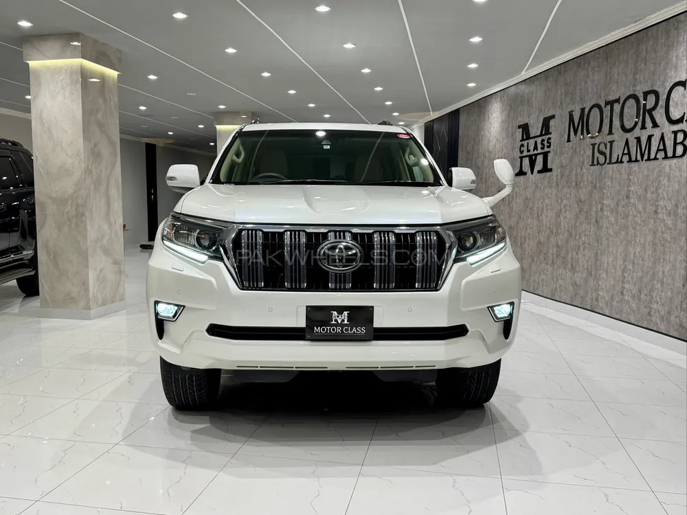 Toyota Prado 2018 for Sale in Islamabad Image-1