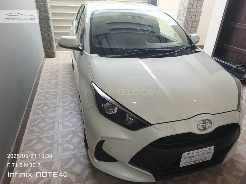 Toyota Yaris Hatchback 2021 for Sale in Multan Image-1