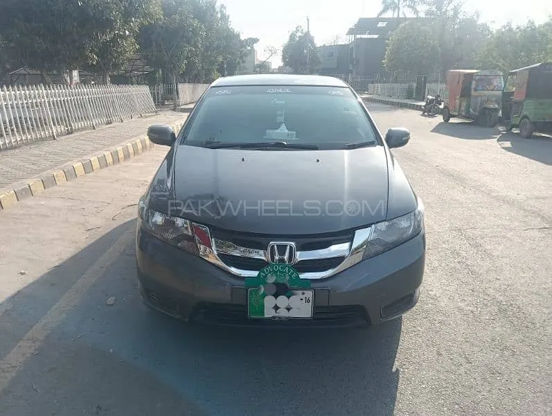 Honda City 2016 for Sale in Faisalabad Image-1
