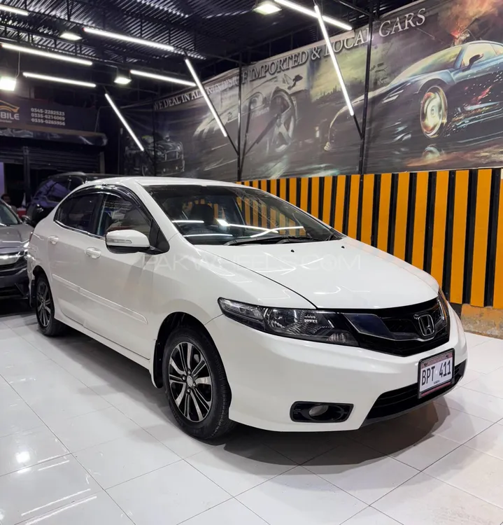 Honda City 2018 for Sale in Karachi Image-1