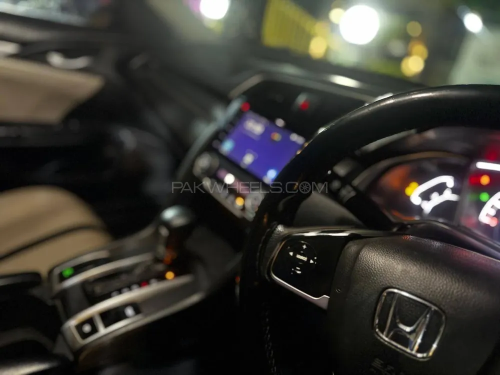 Honda Civic 2017 for Sale in Sahiwal Image-1