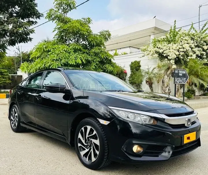 Honda Civic 2017 for Sale in Karachi Image-1