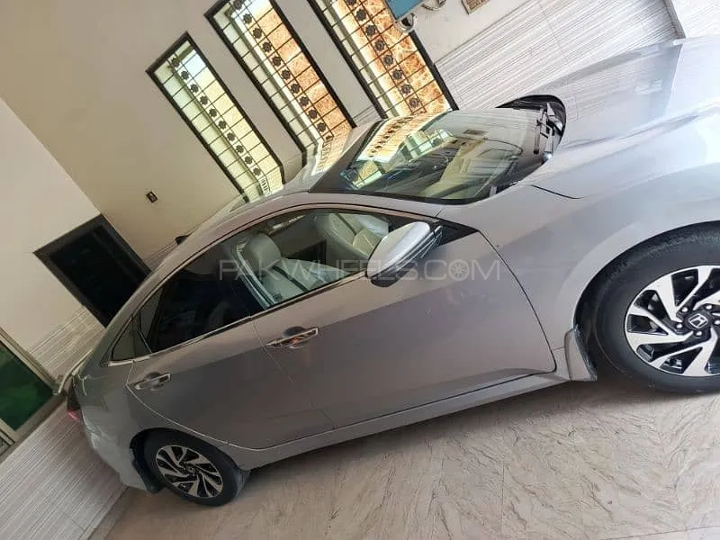 Honda Civic 2017 for Sale in Gujranwala Image-1