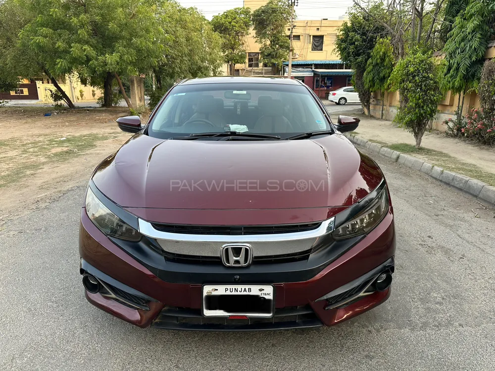 Honda Civic 2018 for Sale in Lahore Image-1