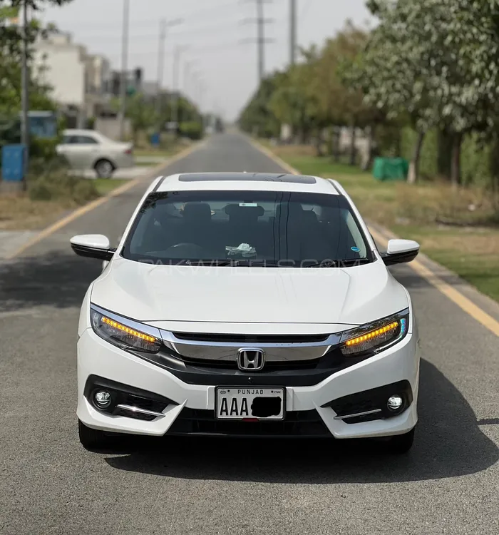 Honda Civic 2020 for Sale in Lahore Image-1