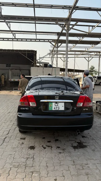 Honda Civic 2004 for Sale in Peshawar Image-1