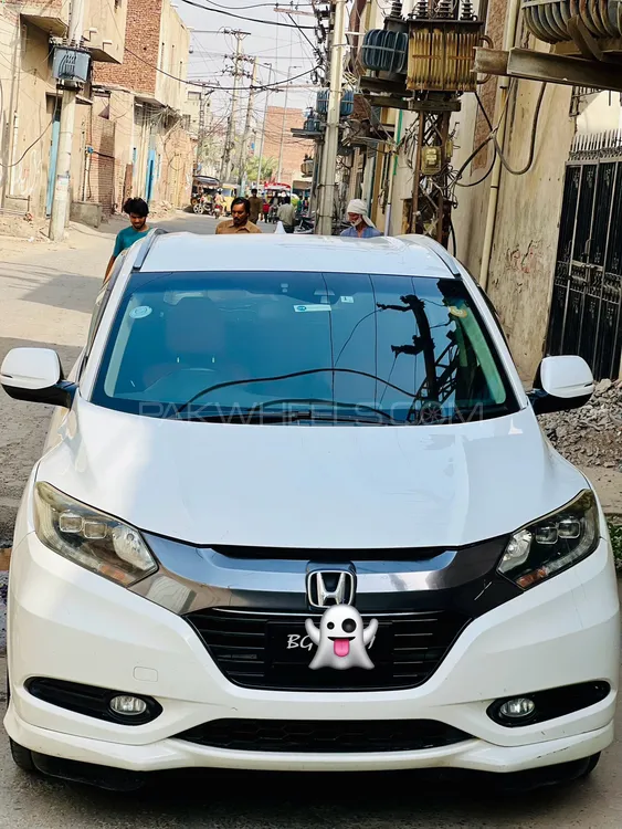 Honda Vezel 2014 for Sale in Faisalabad Image-1