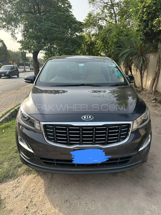KIA Carnival 2020 for Sale in Lahore Image-1