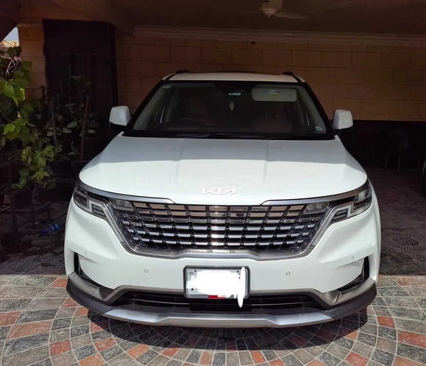 KIA Carnival 2023 for Sale in Lahore Image-1