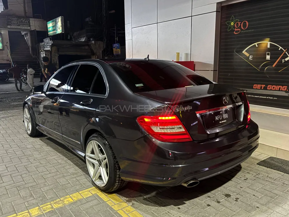 Mercedes Benz C Class 2012 for Sale in Lahore Image-1