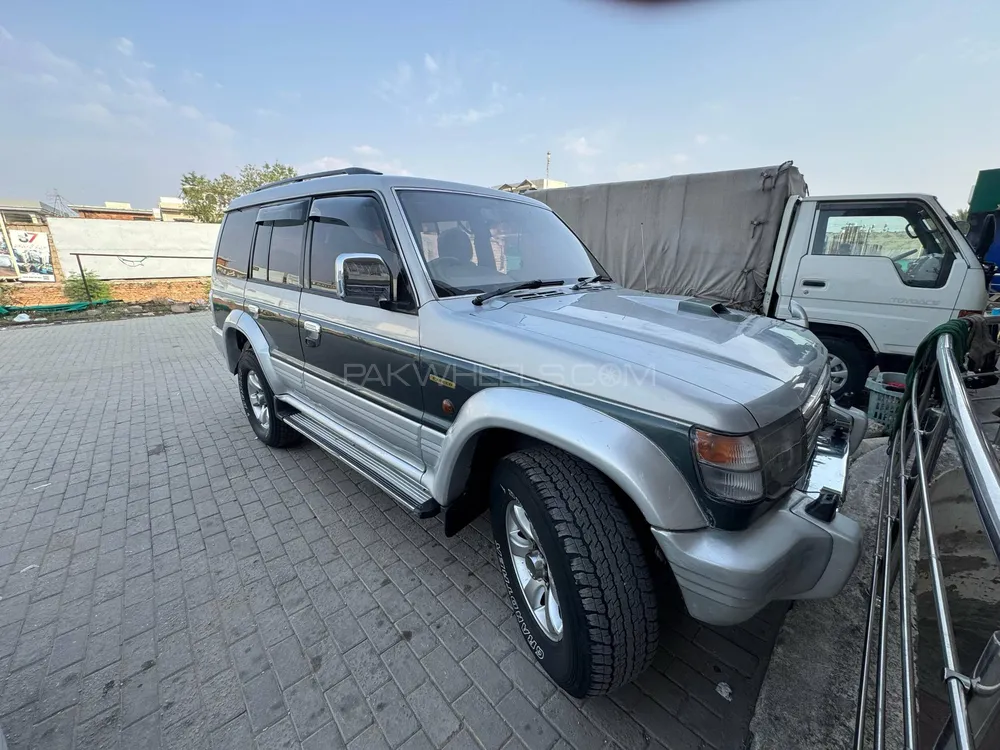 مٹسوبیشی پجیرو 1996 for Sale in راولپنڈی Image-1