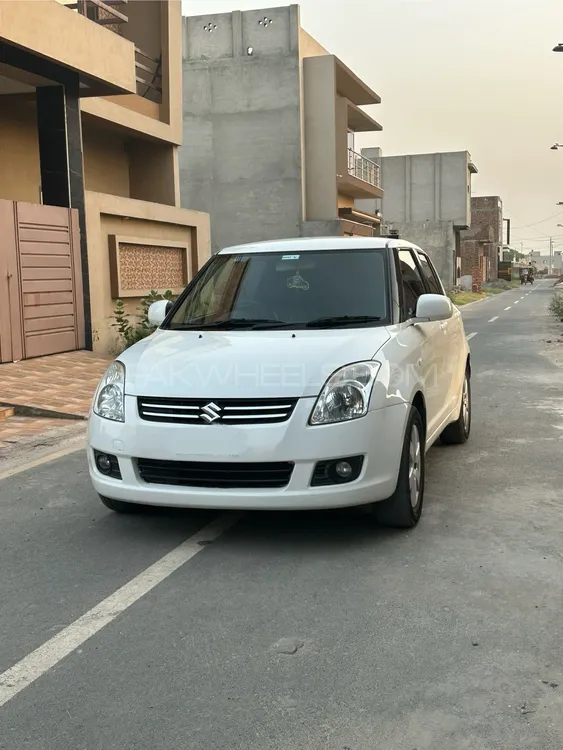 Suzuki Swift 2015 for Sale in Faisalabad Image-1
