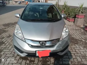 Honda Fit Shuttle Hybrid 2015 for Sale