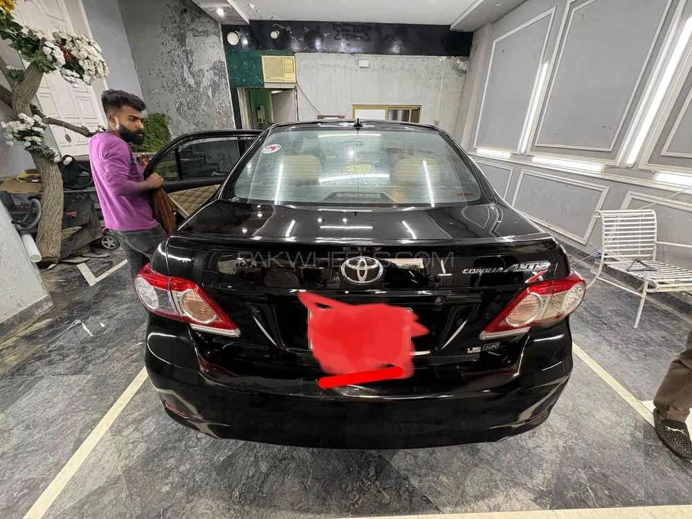Toyota Corolla 2012 for Sale in Lahore Image-1