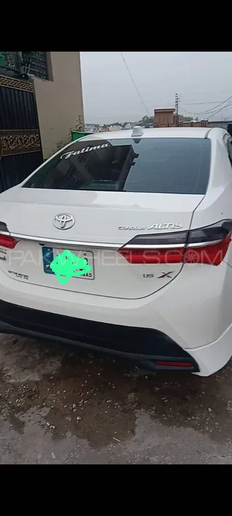Toyota Corolla 2019 for Sale in Islamabad Image-1