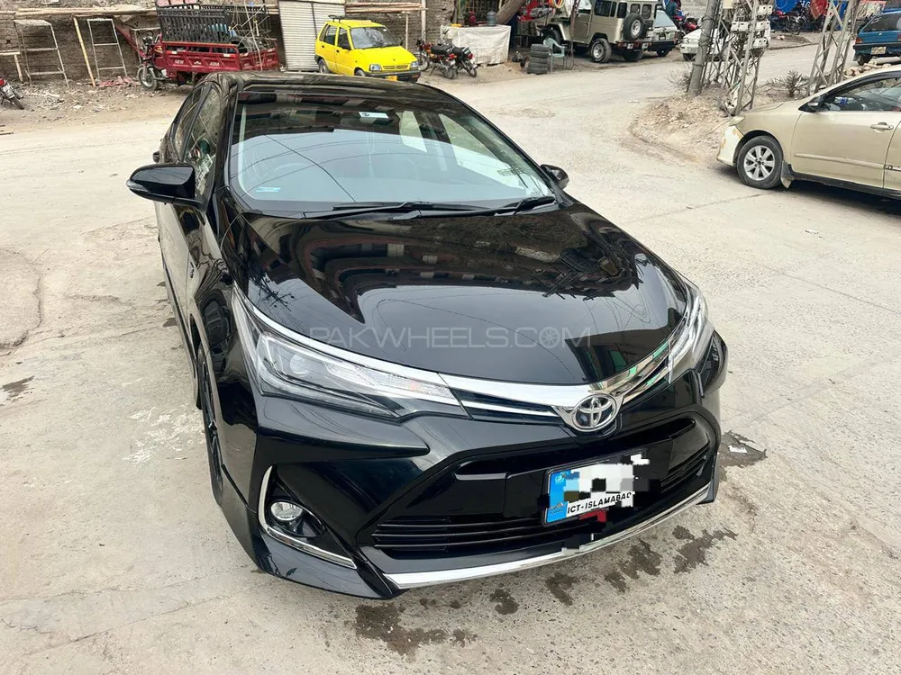 Toyota Corolla 2023 for Sale in Islamabad Image-1