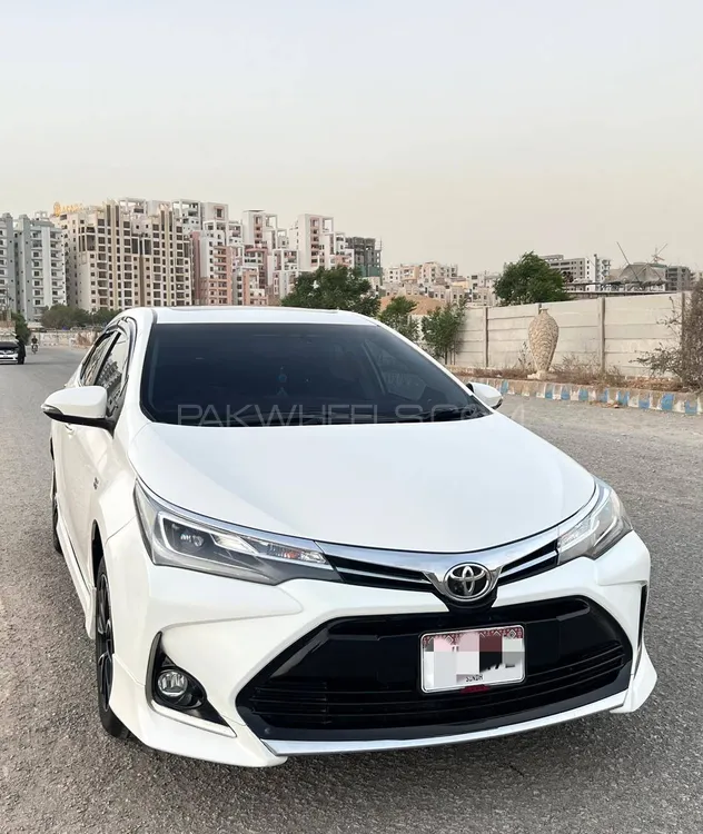 Toyota Corolla 2023 for Sale in Karachi Image-1