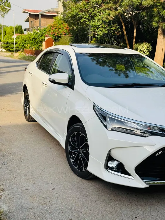 Toyota Corolla 2025 for Sale in Islamabad Image-1